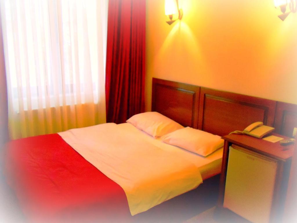 Reis Hotel Сіноп Номер фото