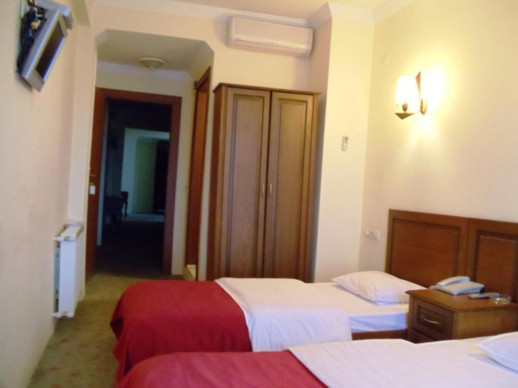 Reis Hotel Сіноп Номер фото